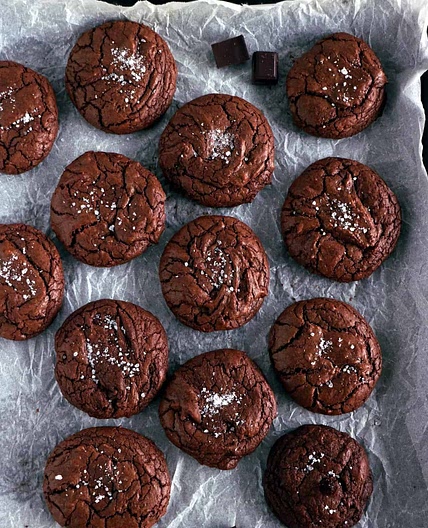 Fudgy Chocolate Brownie Cookies