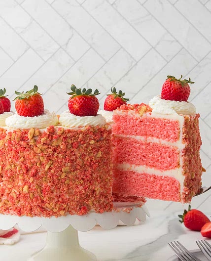 Strawberry Crunch Cake