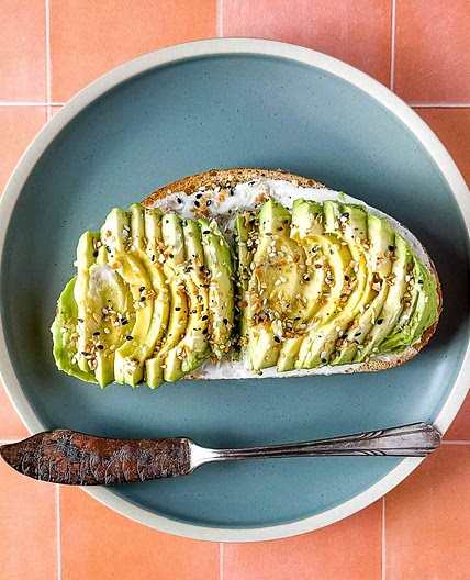 Easy Avocado Tartine Recipe with Lime