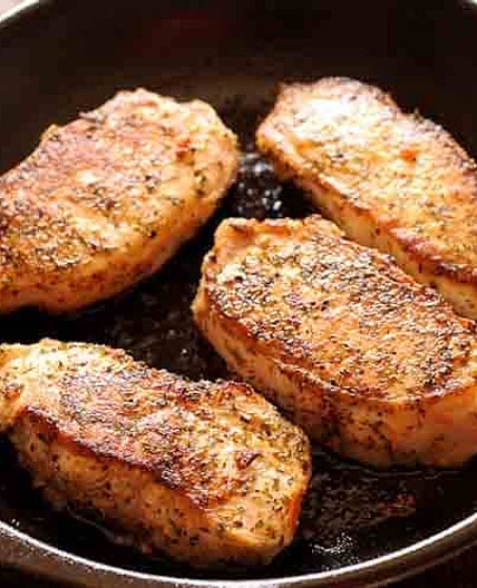 Easy Pan Seared Pork Chops