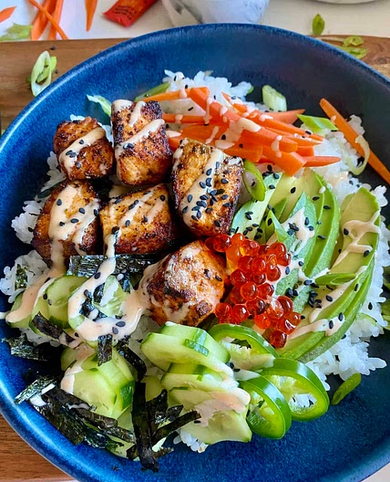 Crispy Spicy Salmon Bowls