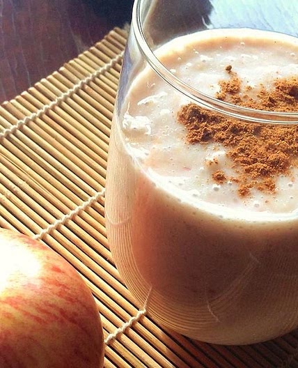 Vitamina de frutas com aveia