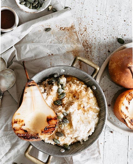 GINGER PEAR OATMEAL