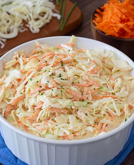Best Creamy Coleslaw Recipe