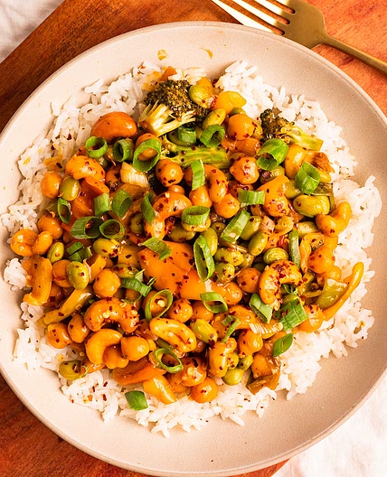 Vegan Sticky Cashew Chickpeas