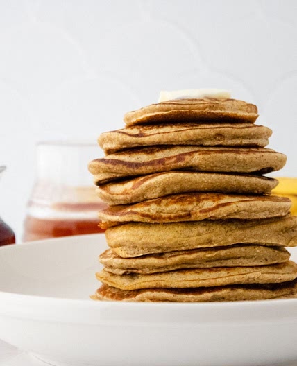 Banana Oat Blender Pancakes