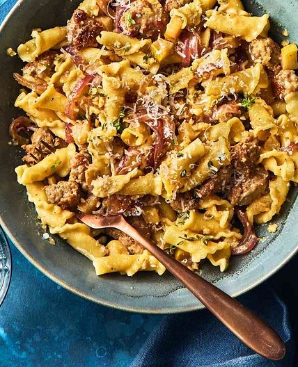 Caramelized Apple, Onion, and Sausage Pasta