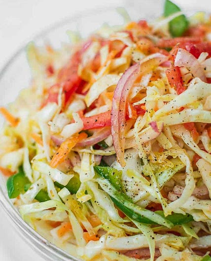 Greek Cabbage Salad - Lahanosalata (vinegar coleslaw)