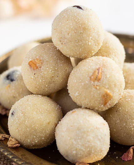 Rava Ladoo Recipe (Suji Ladoo)