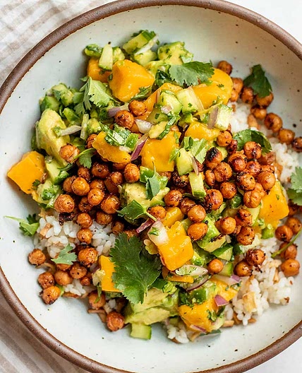 Mango Chickpea Salad