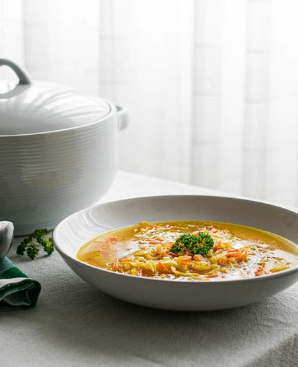 Cómo hacer sopa juliana, receta tradicional fácil, rápida y saludable (que además es vegana)