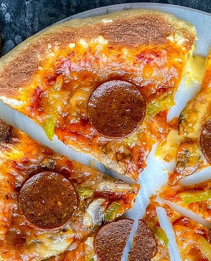 Vegan Pepperoni Pizza | Recipe for Homemade Stuffed Crust Pizza