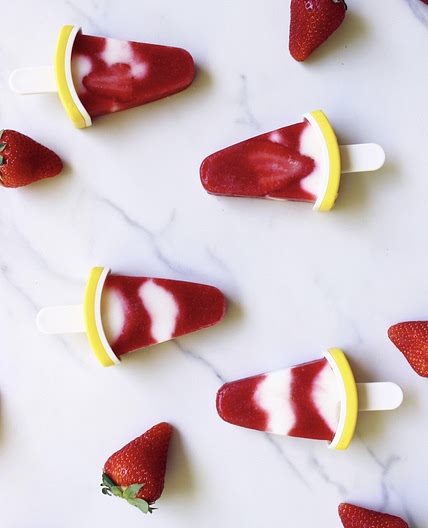 Healthy Strawberry Yogurt Popsicles