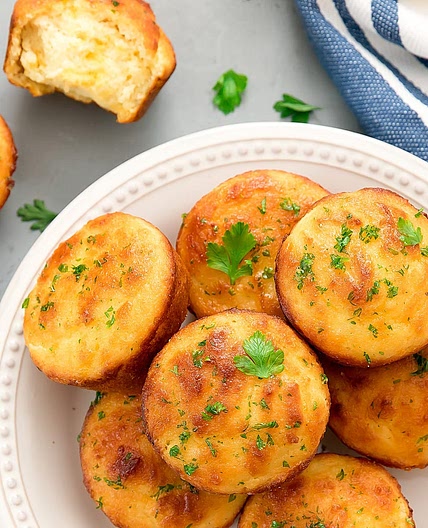 Keto Copycat Red Lobster Cheddar Bay Biscuits