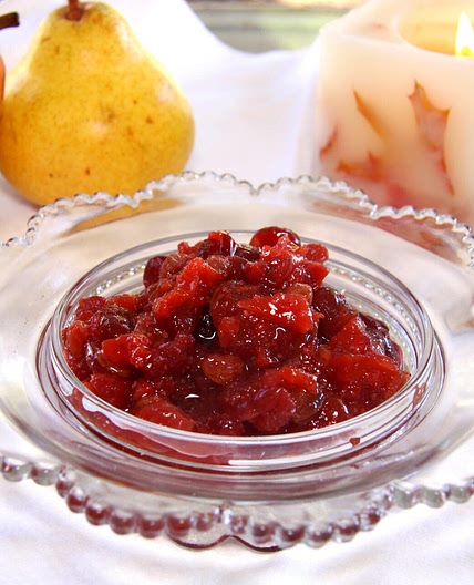 Cranberry Sauce with Apricots, Raisins, and Orange