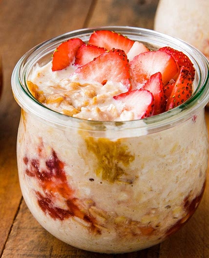 PB&J Overnight Oats
