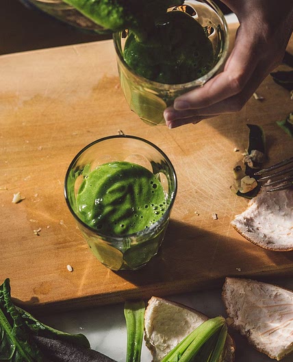 Winter green smoothie with citrus and pea protein