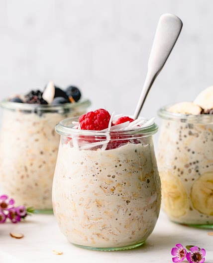 Healthy Overnight Oats (Vegan +No-Cook)