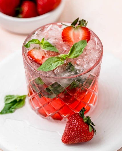 Strawberry Basil Mojito