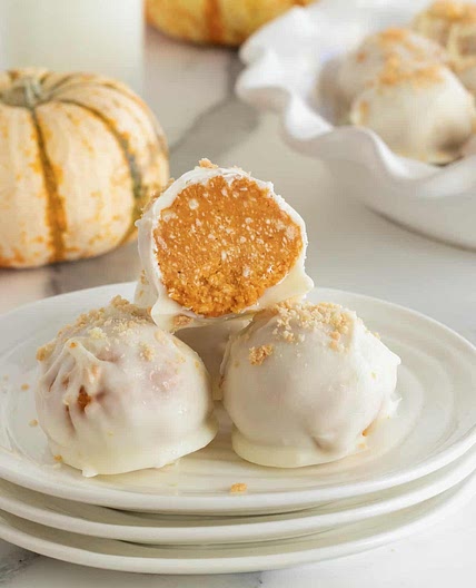 No-Bake Pumpkin Pie Balls