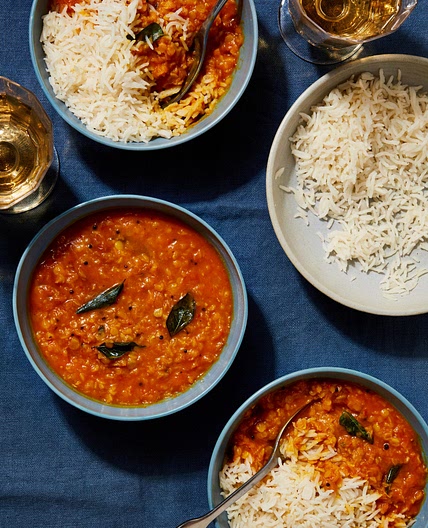 Simple tomato dal