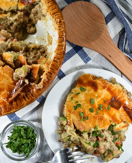 Meatless Pot Pie with Lentils