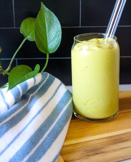 Banana Avocado Smoothie