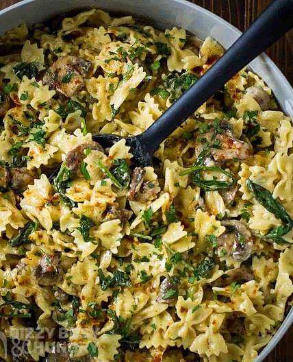 Creamy Spinach and Mushroom Pasta
