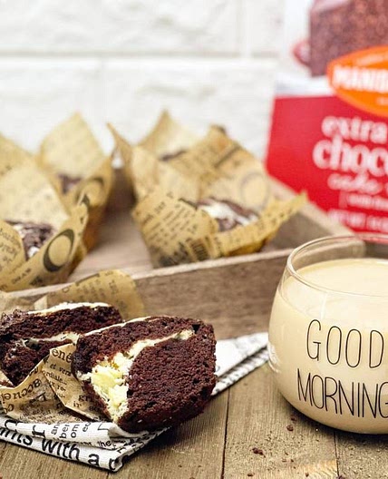 Shortcut Chocolate Cheese Muffins for Passover