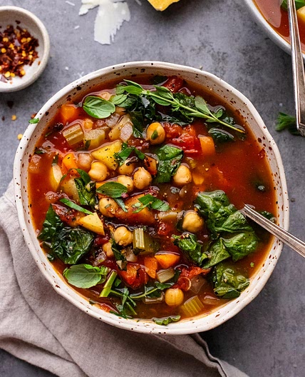 Tuscan Kale & Chickpea Soup