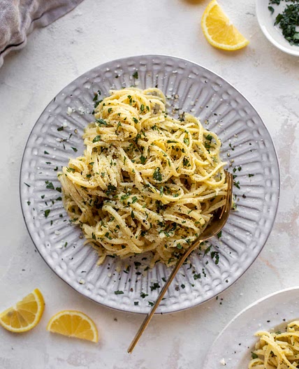 Pasta with Artichoke Sauce