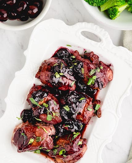Sautéed Chicken with Cherries