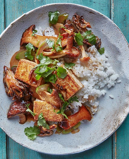 Soy-Glazed Tofu and Mushrooms