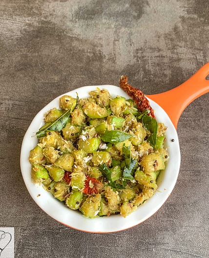 Zucchini Poriyal | Zucchini Thoran