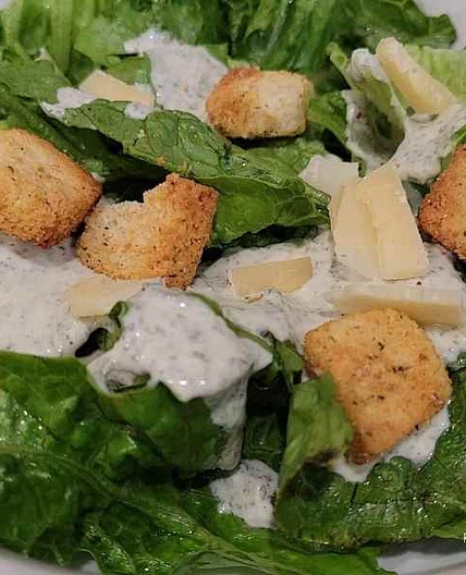 Easy Homemade Buttermilk Ranch Dressing