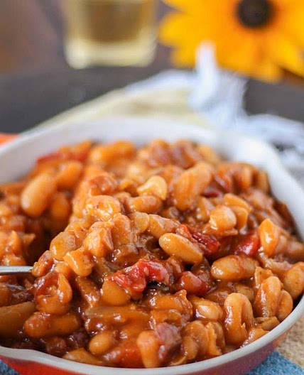 Maple Molasses Baked Beans with Bacon