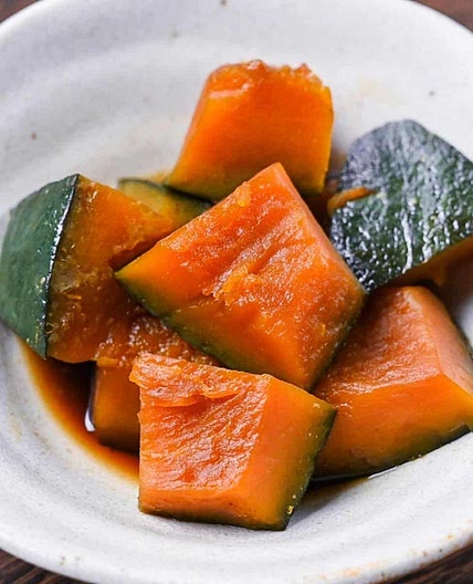 Japanese Simmered Pumpkin (Kabocha no Nimono)