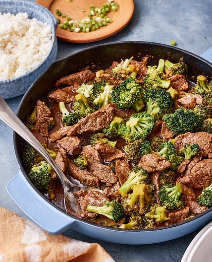 Quick and Easy Saucy Beef & Broccoli