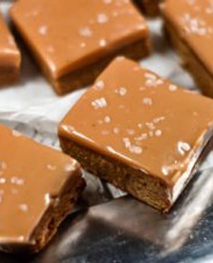 Salted Caramel Blondies