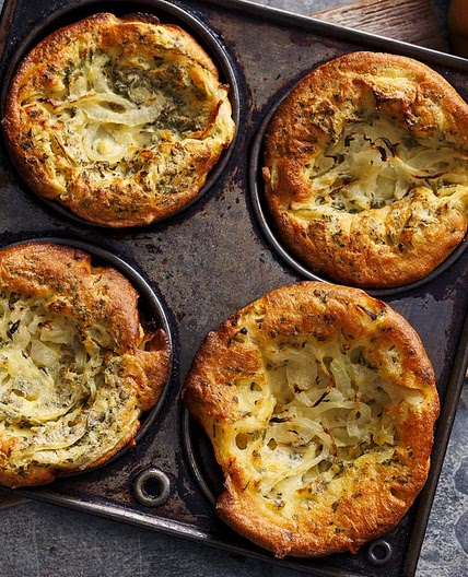 Sage and onion Yorkshire puddings