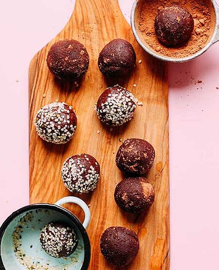 Dark Chocolate Hemp Energy Bites