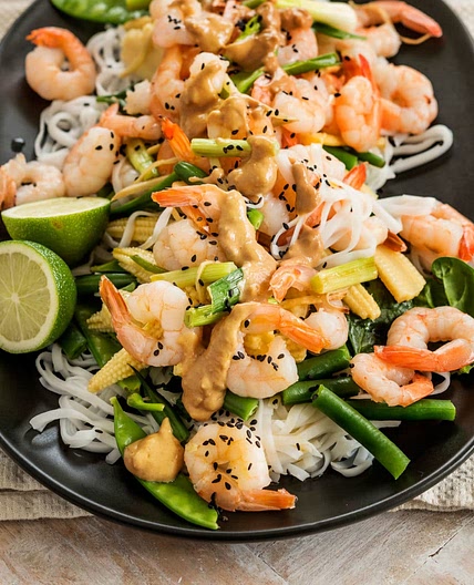 Pad Thai noodle salad with zingy peanut dressing