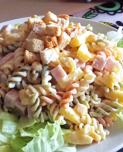 Receita de Salada de macarrão parafuso com maionese