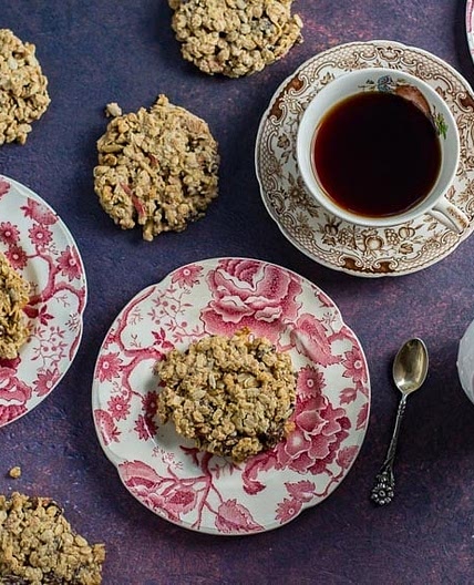 Low FODMAP Cinnamon Apple Breakfast Cookies