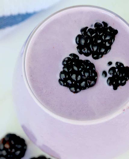 Low Carb Blackberry Smoothie