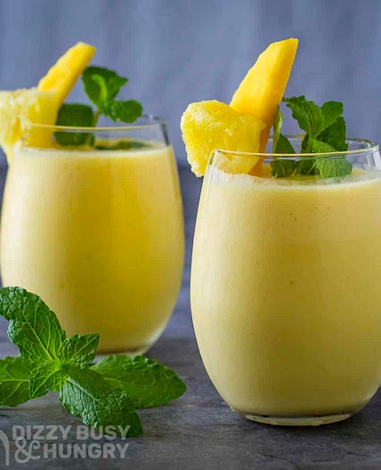 Mango And Pineapple Juice Smoothie