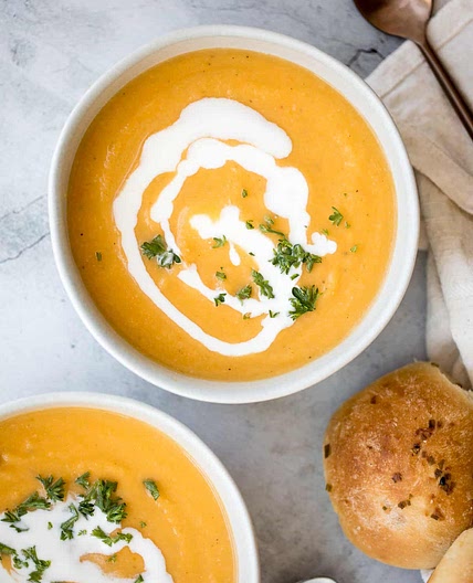 Roasted Butternut Squash and Cauliflower Soup