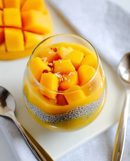 Mango Coconut Chia Pudding