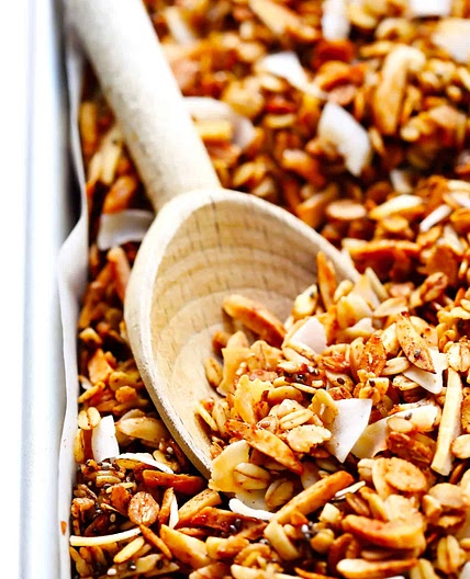 The BEST Healthy Granola!