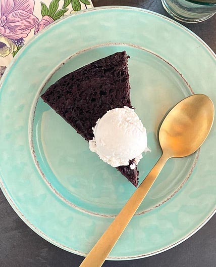 Gluten-Free Low FODMAP Maple Mocha Cake